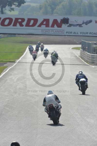 Mallory park Leicestershire;Mallory park photographs;Motorcycle action photographs;Trackday digital images;event digital images;eventdigitalimages;mallory park;no limits trackday;peter wileman photography;trackday;trackday photos