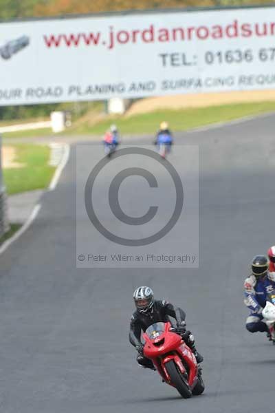Mallory park Leicestershire;Mallory park photographs;Motorcycle action photographs;Trackday digital images;event digital images;eventdigitalimages;mallory park;no limits trackday;peter wileman photography;trackday;trackday photos