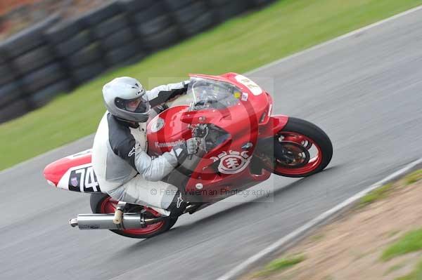 Mallory park Leicestershire;Mallory park photographs;Motorcycle action photographs;Trackday digital images;event digital images;eventdigitalimages;mallory park;no limits trackday;peter wileman photography;trackday;trackday photos