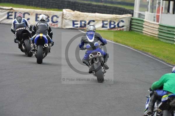 Mallory park Leicestershire;Mallory park photographs;Motorcycle action photographs;Trackday digital images;event digital images;eventdigitalimages;mallory park;no limits trackday;peter wileman photography;trackday;trackday photos