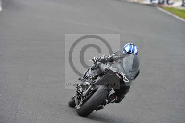 Mallory park Leicestershire;Mallory park photographs;Motorcycle action photographs;Trackday digital images;event digital images;eventdigitalimages;mallory park;no limits trackday;peter wileman photography;trackday;trackday photos