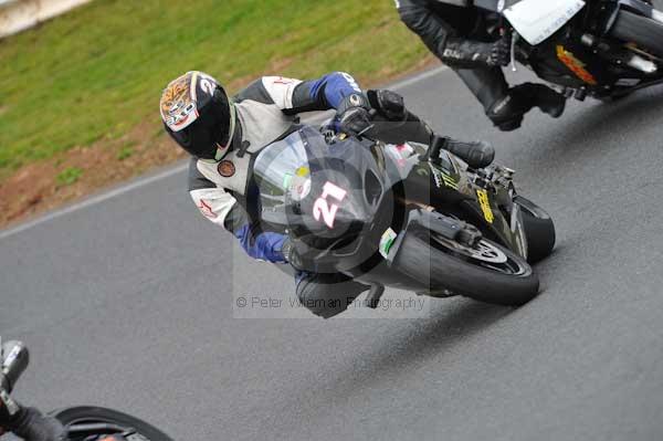 Mallory park Leicestershire;Mallory park photographs;Motorcycle action photographs;Trackday digital images;event digital images;eventdigitalimages;mallory park;no limits trackday;peter wileman photography;trackday;trackday photos