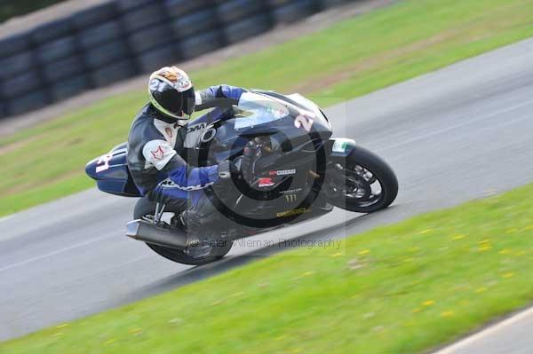 Mallory park Leicestershire;Mallory park photographs;Motorcycle action photographs;Trackday digital images;event digital images;eventdigitalimages;mallory park;no limits trackday;peter wileman photography;trackday;trackday photos