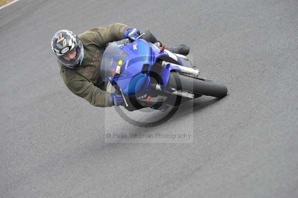 Mallory park Leicestershire;Mallory park photographs;Motorcycle action photographs;Trackday digital images;event digital images;eventdigitalimages;mallory park;no limits trackday;peter wileman photography;trackday;trackday photos