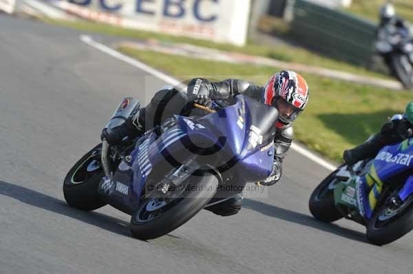Mallory park Leicestershire;Mallory park photographs;Motorcycle action photographs;Trackday digital images;event digital images;eventdigitalimages;mallory park;no limits trackday;peter wileman photography;trackday;trackday photos