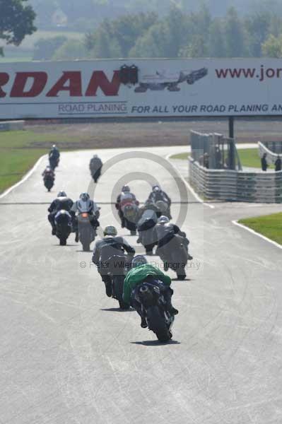 Mallory park Leicestershire;Mallory park photographs;Motorcycle action photographs;Trackday digital images;event digital images;eventdigitalimages;mallory park;no limits trackday;peter wileman photography;trackday;trackday photos