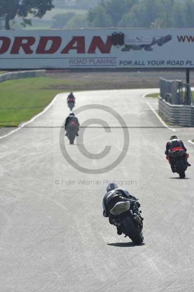 Mallory park Leicestershire;Mallory park photographs;Motorcycle action photographs;Trackday digital images;event digital images;eventdigitalimages;mallory park;no limits trackday;peter wileman photography;trackday;trackday photos