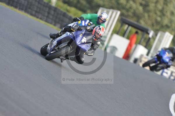 Mallory park Leicestershire;Mallory park photographs;Motorcycle action photographs;Trackday digital images;event digital images;eventdigitalimages;mallory park;no limits trackday;peter wileman photography;trackday;trackday photos