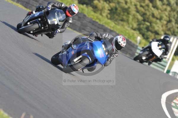 Mallory park Leicestershire;Mallory park photographs;Motorcycle action photographs;Trackday digital images;event digital images;eventdigitalimages;mallory park;no limits trackday;peter wileman photography;trackday;trackday photos
