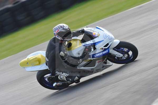 Mallory park Leicestershire;Mallory park photographs;Motorcycle action photographs;Trackday digital images;event digital images;eventdigitalimages;mallory park;no limits trackday;peter wileman photography;trackday;trackday photos
