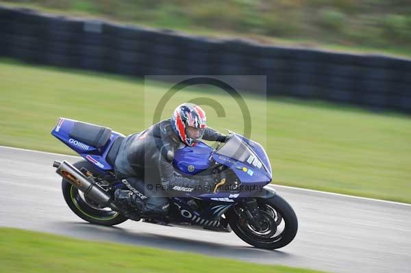 Mallory park Leicestershire;Mallory park photographs;Motorcycle action photographs;Trackday digital images;event digital images;eventdigitalimages;mallory park;no limits trackday;peter wileman photography;trackday;trackday photos