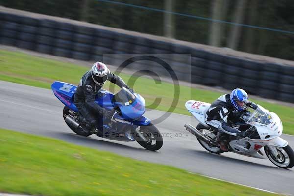 Mallory park Leicestershire;Mallory park photographs;Motorcycle action photographs;Trackday digital images;event digital images;eventdigitalimages;mallory park;no limits trackday;peter wileman photography;trackday;trackday photos