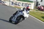 Mallory-park-Leicestershire;Mallory-park-photographs;Motorcycle-action-photographs;Trackday-digital-images;event-digital-images;eventdigitalimages;mallory-park;no-limits-trackday;peter-wileman-photography;trackday;trackday-photos