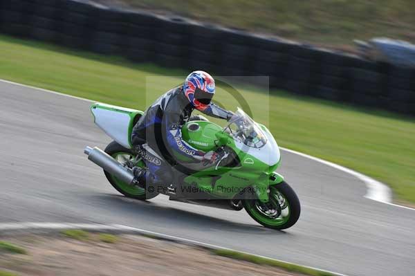 Mallory park Leicestershire;Mallory park photographs;Motorcycle action photographs;Trackday digital images;event digital images;eventdigitalimages;mallory park;no limits trackday;peter wileman photography;trackday;trackday photos
