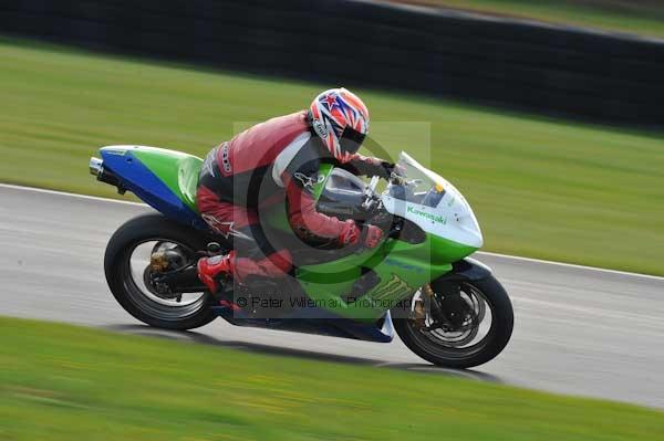 Mallory park Leicestershire;Mallory park photographs;Motorcycle action photographs;Trackday digital images;event digital images;eventdigitalimages;mallory park;no limits trackday;peter wileman photography;trackday;trackday photos