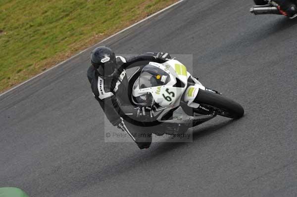 Mallory park Leicestershire;Mallory park photographs;Motorcycle action photographs;Trackday digital images;event digital images;eventdigitalimages;mallory park;no limits trackday;peter wileman photography;trackday;trackday photos