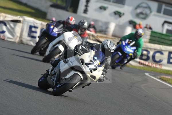 Mallory park Leicestershire;Mallory park photographs;Motorcycle action photographs;Trackday digital images;event digital images;eventdigitalimages;mallory park;no limits trackday;peter wileman photography;trackday;trackday photos