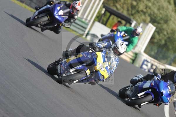 Mallory park Leicestershire;Mallory park photographs;Motorcycle action photographs;Trackday digital images;event digital images;eventdigitalimages;mallory park;no limits trackday;peter wileman photography;trackday;trackday photos