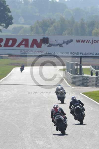 Mallory park Leicestershire;Mallory park photographs;Motorcycle action photographs;Trackday digital images;event digital images;eventdigitalimages;mallory park;no limits trackday;peter wileman photography;trackday;trackday photos