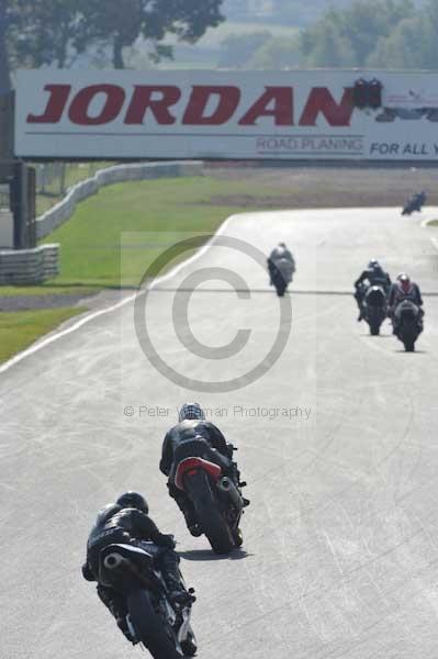Mallory park Leicestershire;Mallory park photographs;Motorcycle action photographs;Trackday digital images;event digital images;eventdigitalimages;mallory park;no limits trackday;peter wileman photography;trackday;trackday photos