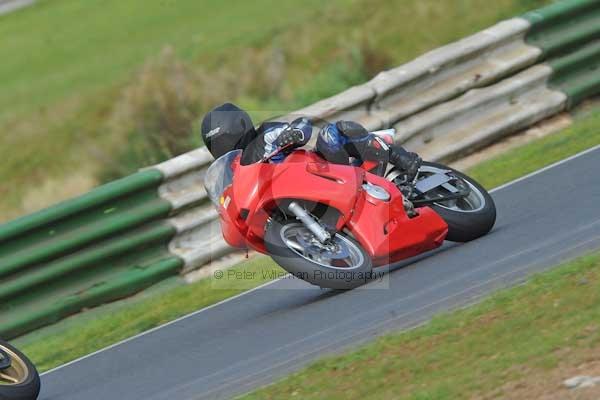 Mallory park Leicestershire;Mallory park photographs;Motorcycle action photographs;Trackday digital images;event digital images;eventdigitalimages;mallory park;no limits trackday;peter wileman photography;trackday;trackday photos