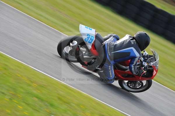 Mallory park Leicestershire;Mallory park photographs;Motorcycle action photographs;Trackday digital images;event digital images;eventdigitalimages;mallory park;no limits trackday;peter wileman photography;trackday;trackday photos