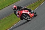Mallory-park-Leicestershire;Mallory-park-photographs;Motorcycle-action-photographs;Trackday-digital-images;event-digital-images;eventdigitalimages;mallory-park;no-limits-trackday;peter-wileman-photography;trackday;trackday-photos