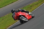 Mallory-park-Leicestershire;Mallory-park-photographs;Motorcycle-action-photographs;Trackday-digital-images;event-digital-images;eventdigitalimages;mallory-park;no-limits-trackday;peter-wileman-photography;trackday;trackday-photos