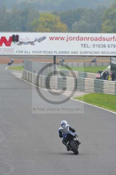 Mallory park Leicestershire;Mallory park photographs;Motorcycle action photographs;Trackday digital images;event digital images;eventdigitalimages;mallory park;no limits trackday;peter wileman photography;trackday;trackday photos