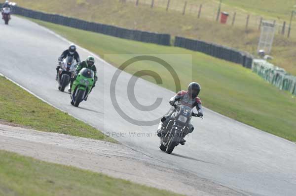 Mallory park Leicestershire;Mallory park photographs;Motorcycle action photographs;Trackday digital images;event digital images;eventdigitalimages;mallory park;no limits trackday;peter wileman photography;trackday;trackday photos