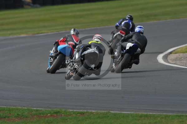 Mallory park Leicestershire;Mallory park photographs;Motorcycle action photographs;Trackday digital images;event digital images;eventdigitalimages;mallory park;no limits trackday;peter wileman photography;trackday;trackday photos