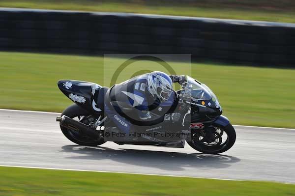 Mallory park Leicestershire;Mallory park photographs;Motorcycle action photographs;Trackday digital images;event digital images;eventdigitalimages;mallory park;no limits trackday;peter wileman photography;trackday;trackday photos