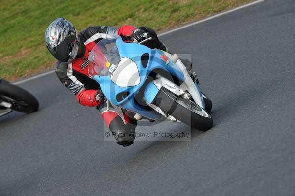Mallory park Leicestershire;Mallory park photographs;Motorcycle action photographs;Trackday digital images;event digital images;eventdigitalimages;mallory park;no limits trackday;peter wileman photography;trackday;trackday photos