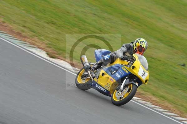 Mallory park Leicestershire;Mallory park photographs;Motorcycle action photographs;Trackday digital images;event digital images;eventdigitalimages;mallory park;no limits trackday;peter wileman photography;trackday;trackday photos