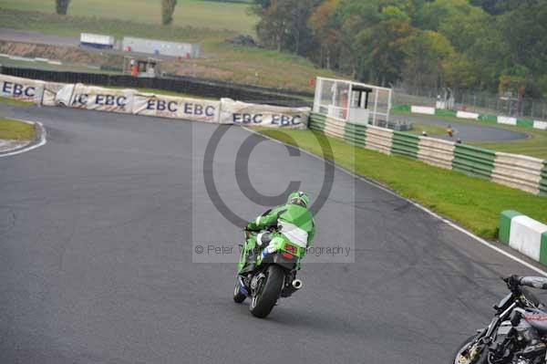 Mallory park Leicestershire;Mallory park photographs;Motorcycle action photographs;Trackday digital images;event digital images;eventdigitalimages;mallory park;no limits trackday;peter wileman photography;trackday;trackday photos