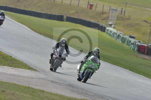 Mallory park Leicestershire;Mallory park photographs;Motorcycle action photographs;Trackday digital images;event digital images;eventdigitalimages;mallory park;no limits trackday;peter wileman photography;trackday;trackday photos