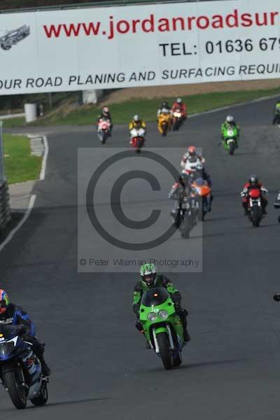Mallory park Leicestershire;Mallory park photographs;Motorcycle action photographs;Trackday digital images;event digital images;eventdigitalimages;mallory park;no limits trackday;peter wileman photography;trackday;trackday photos