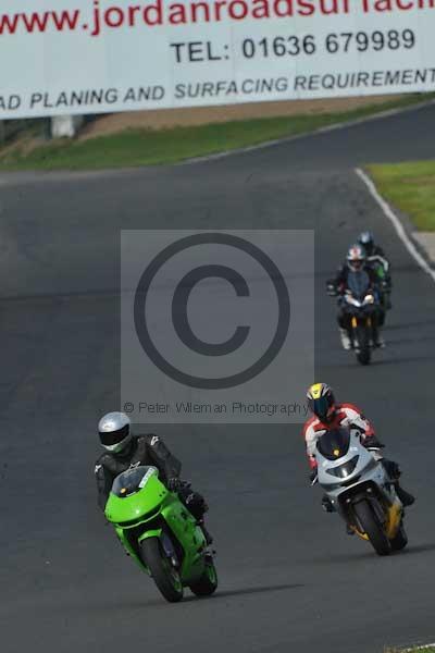 Mallory park Leicestershire;Mallory park photographs;Motorcycle action photographs;Trackday digital images;event digital images;eventdigitalimages;mallory park;no limits trackday;peter wileman photography;trackday;trackday photos
