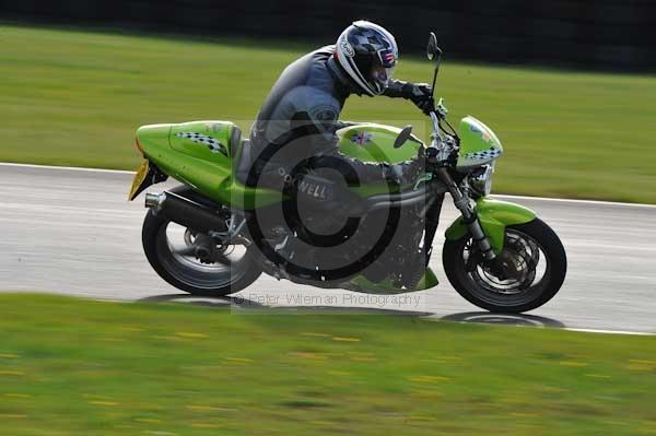 Mallory park Leicestershire;Mallory park photographs;Motorcycle action photographs;Trackday digital images;event digital images;eventdigitalimages;mallory park;no limits trackday;peter wileman photography;trackday;trackday photos