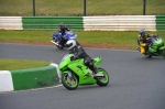 Mallory-park-Leicestershire;Mallory-park-photographs;Motorcycle-action-photographs;Trackday-digital-images;event-digital-images;eventdigitalimages;mallory-park;no-limits-trackday;peter-wileman-photography;trackday;trackday-photos