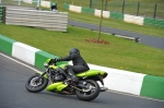 Mallory-park-Leicestershire;Mallory-park-photographs;Motorcycle-action-photographs;Trackday-digital-images;event-digital-images;eventdigitalimages;mallory-park;no-limits-trackday;peter-wileman-photography;trackday;trackday-photos
