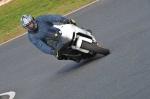 Mallory-park-Leicestershire;Mallory-park-photographs;Motorcycle-action-photographs;Trackday-digital-images;event-digital-images;eventdigitalimages;mallory-park;no-limits-trackday;peter-wileman-photography;trackday;trackday-photos