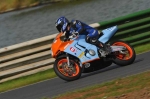 Mallory-park-Leicestershire;Mallory-park-photographs;Motorcycle-action-photographs;Trackday-digital-images;event-digital-images;eventdigitalimages;mallory-park;no-limits-trackday;peter-wileman-photography;trackday;trackday-photos