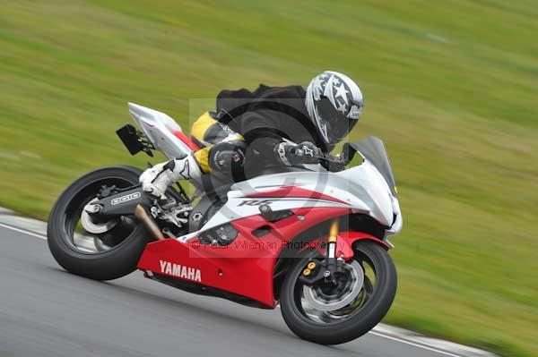 Mallory park Leicestershire;Mallory park photographs;Motorcycle action photographs;Trackday digital images;event digital images;eventdigitalimages;mallory park;no limits trackday;peter wileman photography;trackday;trackday photos