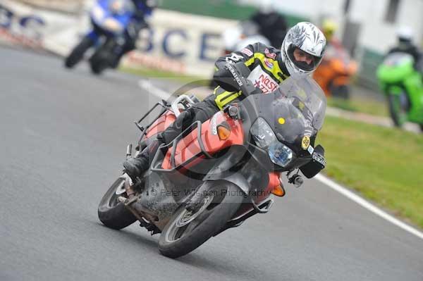 Mallory park Leicestershire;Mallory park photographs;Motorcycle action photographs;Trackday digital images;event digital images;eventdigitalimages;mallory park;no limits trackday;peter wileman photography;trackday;trackday photos