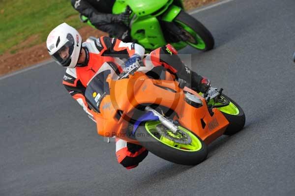 Mallory park Leicestershire;Mallory park photographs;Motorcycle action photographs;Trackday digital images;event digital images;eventdigitalimages;mallory park;no limits trackday;peter wileman photography;trackday;trackday photos