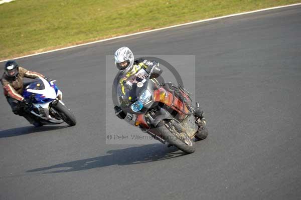 Mallory park Leicestershire;Mallory park photographs;Motorcycle action photographs;Trackday digital images;event digital images;eventdigitalimages;mallory park;no limits trackday;peter wileman photography;trackday;trackday photos