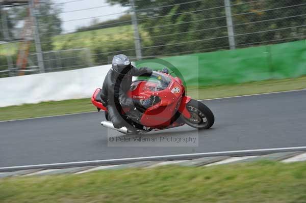 Mallory park Leicestershire;Mallory park photographs;Motorcycle action photographs;Trackday digital images;event digital images;eventdigitalimages;mallory park;no limits trackday;peter wileman photography;trackday;trackday photos