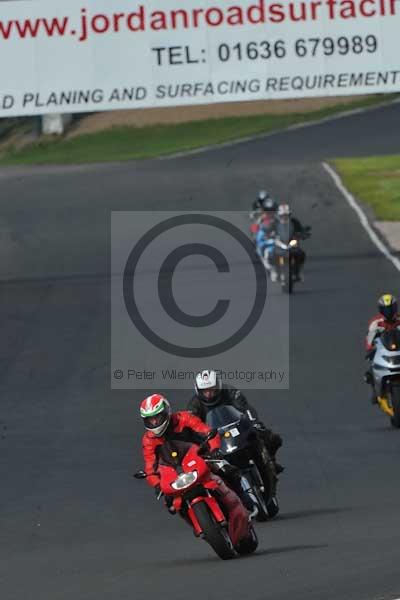 Mallory park Leicestershire;Mallory park photographs;Motorcycle action photographs;Trackday digital images;event digital images;eventdigitalimages;mallory park;no limits trackday;peter wileman photography;trackday;trackday photos