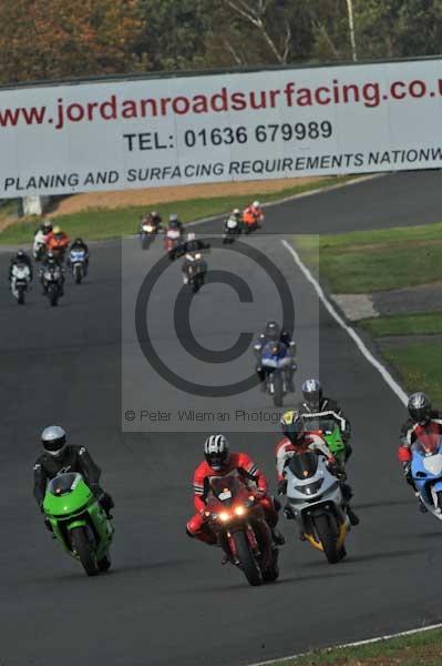 Mallory park Leicestershire;Mallory park photographs;Motorcycle action photographs;Trackday digital images;event digital images;eventdigitalimages;mallory park;no limits trackday;peter wileman photography;trackday;trackday photos